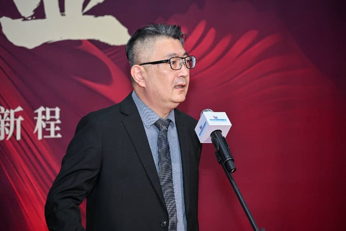 與長征工業園區簽約